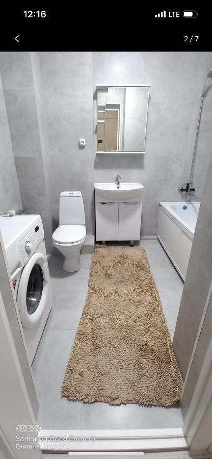 Апартамент Кристалл Bichkek Extérieur photo